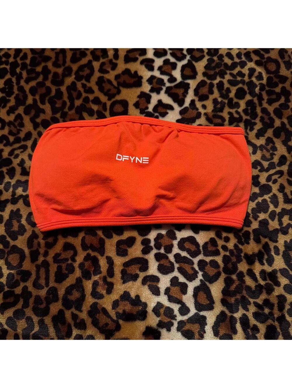 DFYNE Chili Backless Sports Bandeau - Women